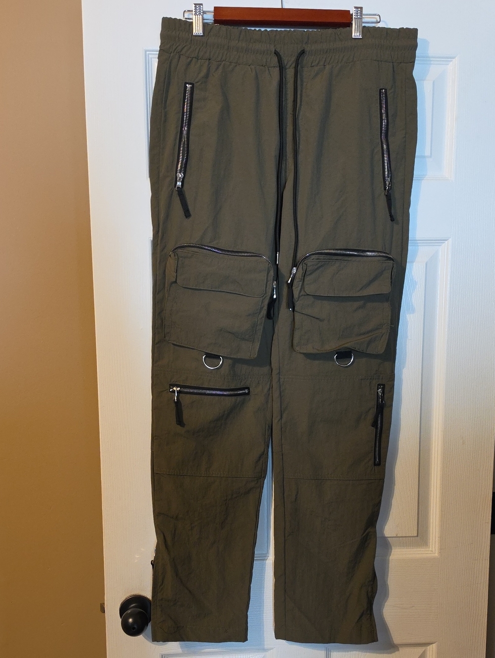 Fashion Nova Men's Cargo Pants - Olive